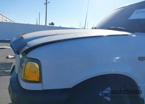 2002 Ford Ranger Unique Fleet z USA, uszkodzony, nr VIN 1FTYR10E32PB21898